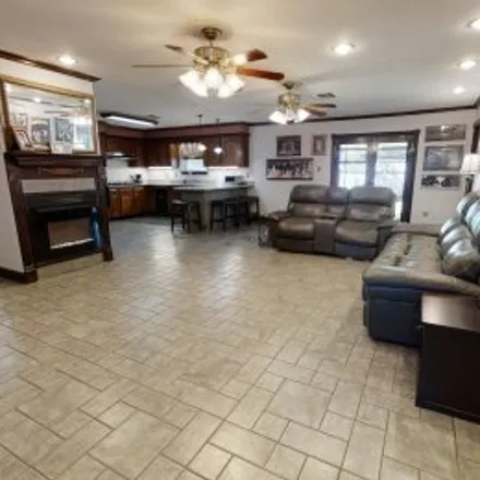 Buy this 4 bed apartment on 1600 Hackberry Avenue in North Bridgedale, Metairie