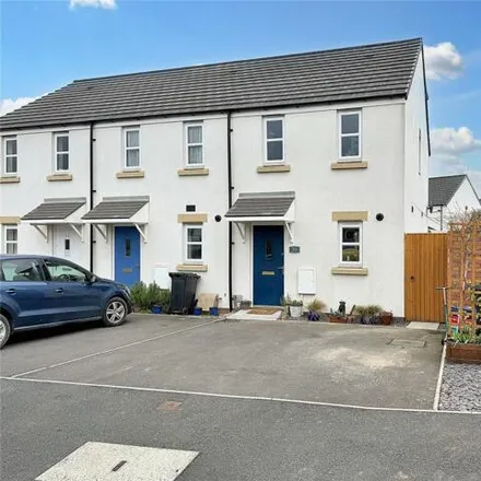 Buy this 2 bed house on Birch Close in Hay on Wye, HR3 5TL
