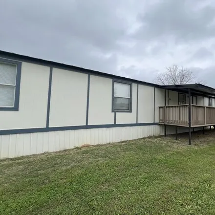 Image 1 - 504 5th Street, Sutherland Springs, Wilson County, TX 78161, USA - Apartment for rent