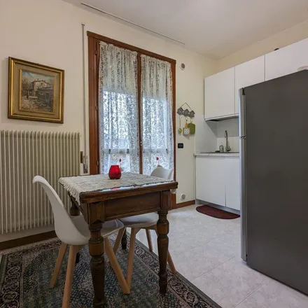 Image 2 - Strada delle Maddalene, 179, 36100 Vicenza VI, Italy - Apartment for rent