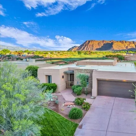 Buy this 4 bed house on Entrada at Snow Canyon Country Club in Whiptail Trail, Saint George