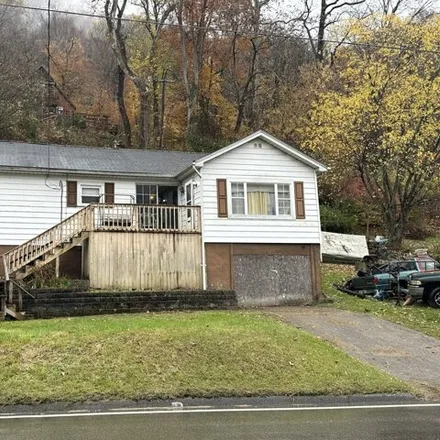 Buy this 3 bed house on 1521 3rd Avenue in East Bank, Kanawha County