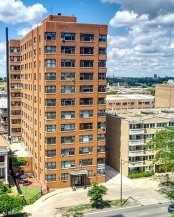 Rent this 1 bed apartment on 5858 North Sheridan Road in Chicago, IL 60660