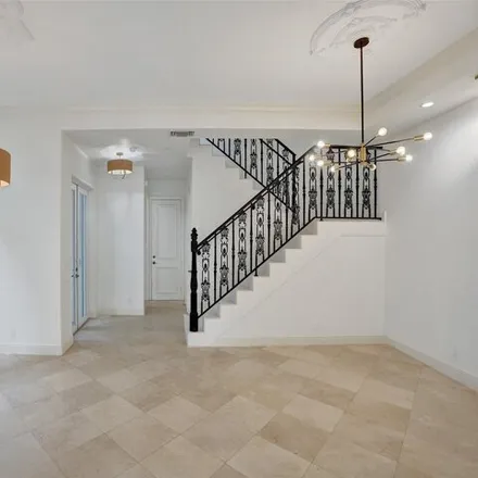 Image 6 - 2796 Northeast 14th Street, Bay Harbor, Fort Lauderdale, FL 33304, USA - Townhouse for sale