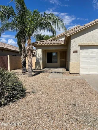 Rent this 3 bed house on 4044 West Hackamore Drive in Phoenix, AZ 85083