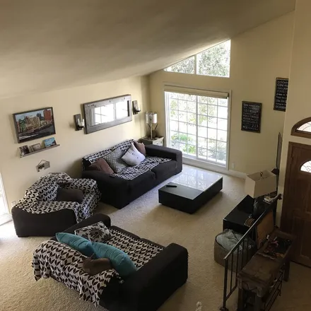 Image 4 - Tustin, Browning, CA, US - House for rent
