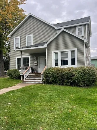 Buy this 6 bed duplex on 1003 West Avenue in Village of Medina, NY 14103