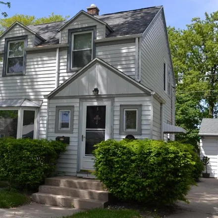 Buy this 3 bed house on 242 East Gauer Circle in Milwaukee, WI 53207