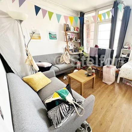 Rent this 3 bed apartment on Lewis Street in Maitland Park, London