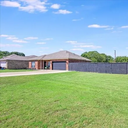 Buy this 3 bed house on 144 Meadow Heath Drive in Gun Barrel City, TX 75156