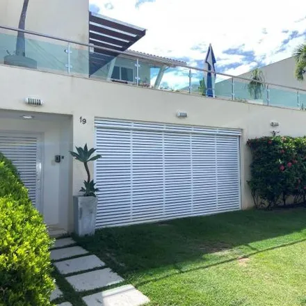 Rent this 5 bed house on Rua Professor Luiz Rogeiro de Souza in Itaigara, Salvador - BA