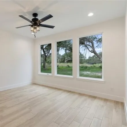 Image 5 - 307 Champions Drive, Rockport, TX 78382, USA - House for sale