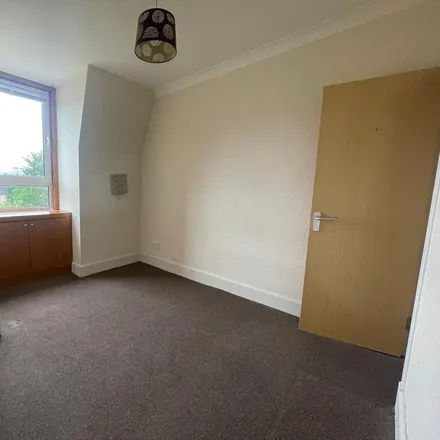 Image 3 - South Inch Place, Perth, PH2 8AL, United Kingdom - Apartment for rent
