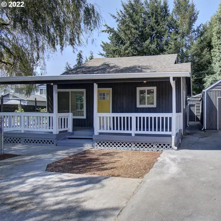 Buy this 4 bed house on 2125 48th Avenue in Longview, WA 98632