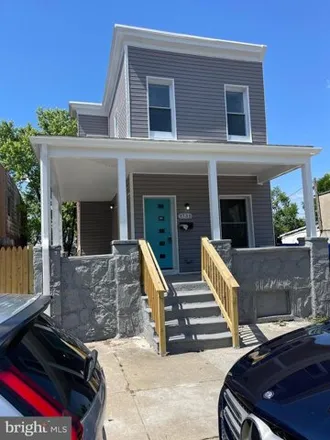 Rent this 3 bed house on 1735 Gorsuch Ave in Baltimore, Maryland