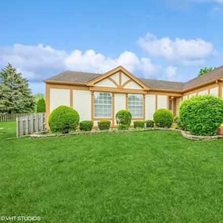 Buy this 3 bed house on 1196 Hyannis Circle in Carol Stream, IL 60188