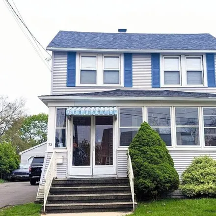 Buy this 4 bed house on 33 Prospect Place in East Haven, CT 06512