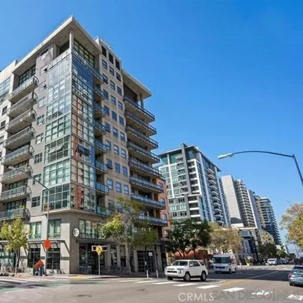 Buy this 2 bed condo on Aperture in West Beech Street, San Diego