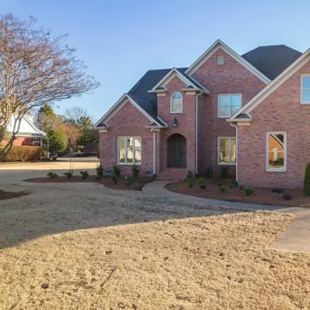 Buy this 6 bed house on 60 Crownpointe Cove in Jackson, TN 38305