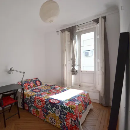 Rent this 11 bed room on Madrid in Fresc Co, Calle de las Fuentes