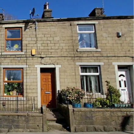 Buy this 2 bed townhouse on Rochdale Road in Bacup, OL13 9NW