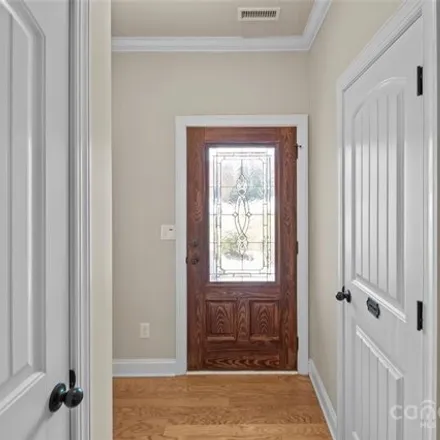 Image 6 - 198 Aztec Circle, Mooresville, NC 28117, USA - Townhouse for sale
