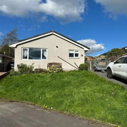 Buy this 3 bed house on Reedley Primary School in Reedley Road, Burnley