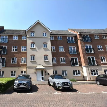 Rent this 2 bed apartment on Aylesbury Crown Court in Viridian Square, Aylesbury