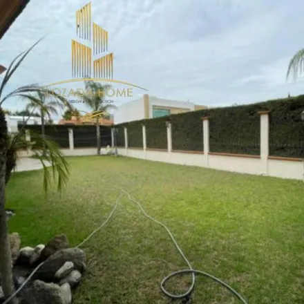 Buy this 3 bed house on Club de Golf Pachuca in Calle Paseo del Roble, 42083 Venta Prieta