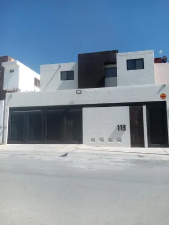 Buy this studio house on Privada Valdepeña in Colonia Lomas del Tecnológico, 78215 San Luis Potosí
