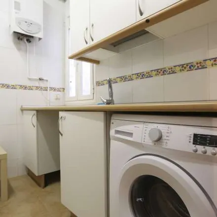 Rent this 6 bed apartment on Madrid in Calle de Fernán González, 66