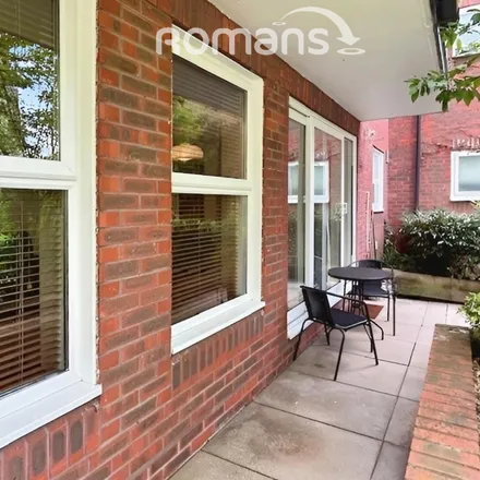 Image 9 - Fountain Gardens, Clewer Village, SL4 3SU, United Kingdom - Apartment for rent