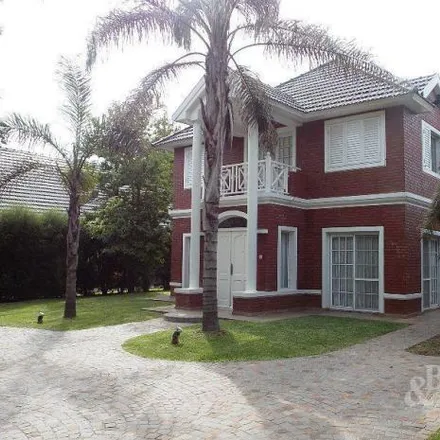 Buy this 3 bed house on Ruta Provincial 58 in Partido de Ezeiza, Canning