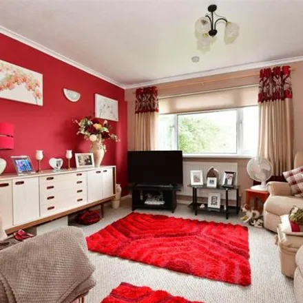 Buy this 3 bed house on 19 Perowne Way in Sandown, PO36 9BX