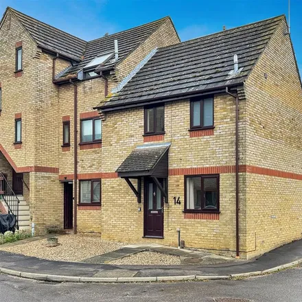 Rent this 2 bed house on St Martins Walk in Ely, CB7 4QF