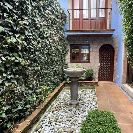 Buy this 2 bed house on Calle de los Buharros in Álvaro Obregón, 01730 Mexico City