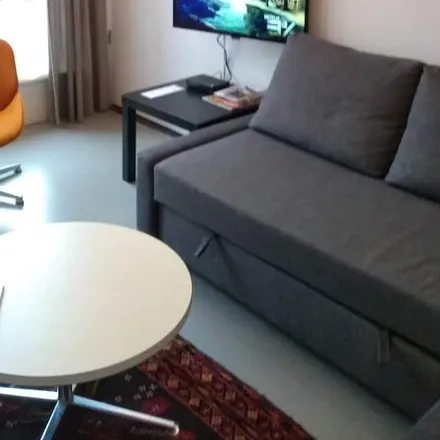 Rent this 2 bed apartment on Netherlands Cancer Institute in Plesmanlaan, 1066 EC Amsterdam