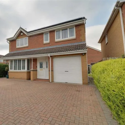 Rent this 4 bed house on Bakewell Mews in North Hykeham, LN6 8TU