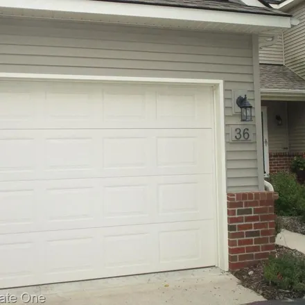 Rent this 2 bed apartment on 98 Millstone Drive in Waterford Township, MI 48328