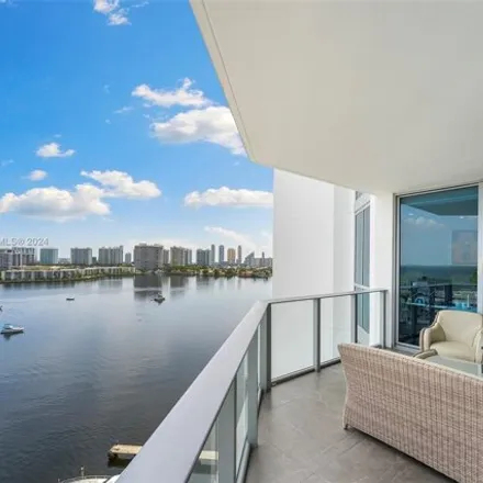 Buy this 6 bed condo on 17111 Biscayne Boulevard in North Miami Beach, FL 33160