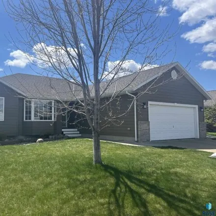 Buy this 5 bed house on 7153 West 52nd Street in Sioux Falls, SD 57106