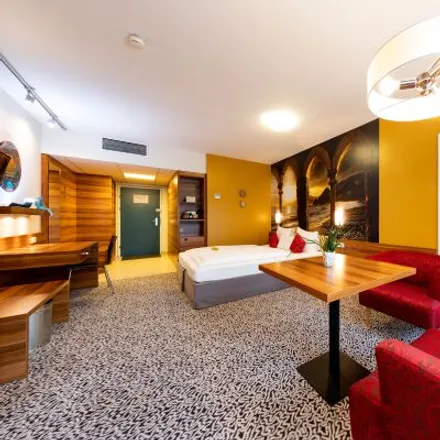 Image 4 - Hotel Süd, Stemmerweg 10, 8054 Graz, Austria - Apartment for rent