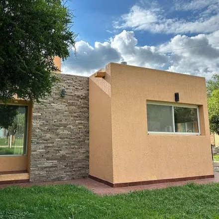 Buy this 2 bed house on Los Crespones in Junín, 5883 Municipio de Carpintería