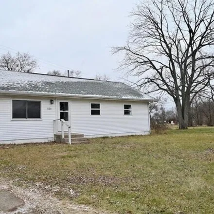 Buy this 3 bed house on 8655 South Range Road in Kingsford Heights, LaPorte County