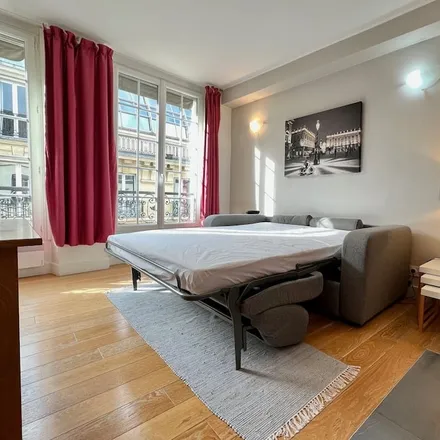 Image 4 - Rue Saint-Denis, 75001 Paris, France - Apartment for rent