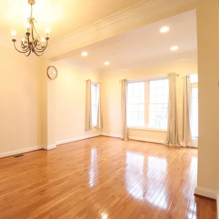 Image 7 - 651 Hurdle Mill Place, Gaithersburg, MD 20877, USA - Townhouse for rent