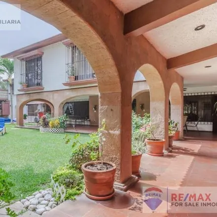 Buy this 5 bed house on Calle Paseo Cuernavaca in Rincón del Valle, 62260 Cuernavaca