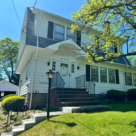 Buy this 3 bed house on 355 South Street in Morris Township, NJ 07960