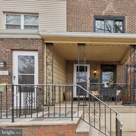 Image 2 - 703 Mollbore Terrace, Philadelphia, PA 19148, USA - House for sale