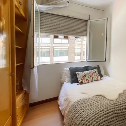 Rent this 4 bed room on Madrid in Calle de Joaquín María López, 8 B